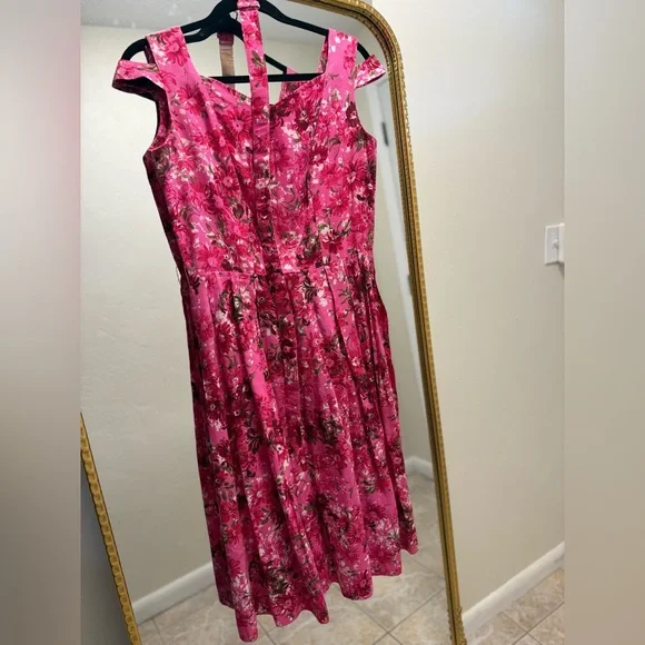 Peck & Peck Vibrant Pink Floral Maxi Dress - Picture 3 of 6